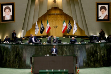 Les députés iraniens votent la confiance au nouveau ministre de la Route