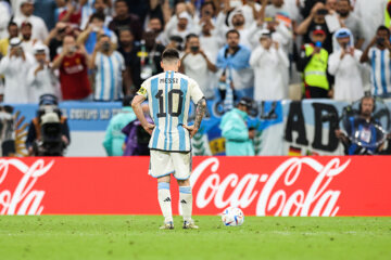 باتیستوتا: لئو فرازمینی نیست/ مسی سزاوار رکورد برترین گلزن تاریخ آرژانتین است