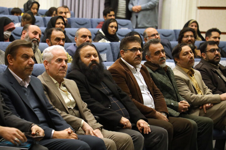 درخشش نگین تئاتر فجر مناطق بر رکاب ادارات کل ارشاد استانها و انجمن نمایش