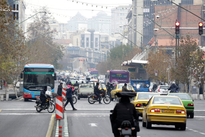 مناطق شمالی تهران بارانی میشود