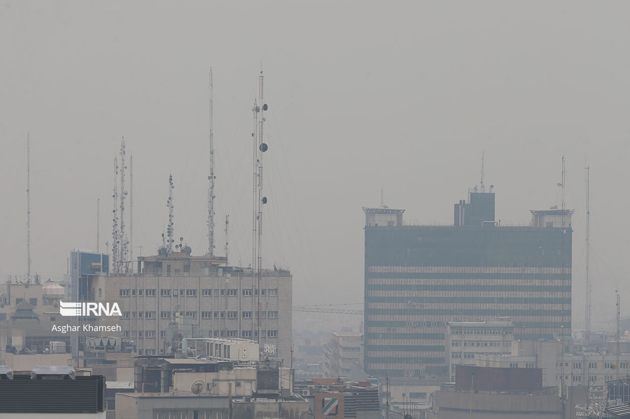 آلودگی هوا دست از سر تهران بر نمی‌دارد