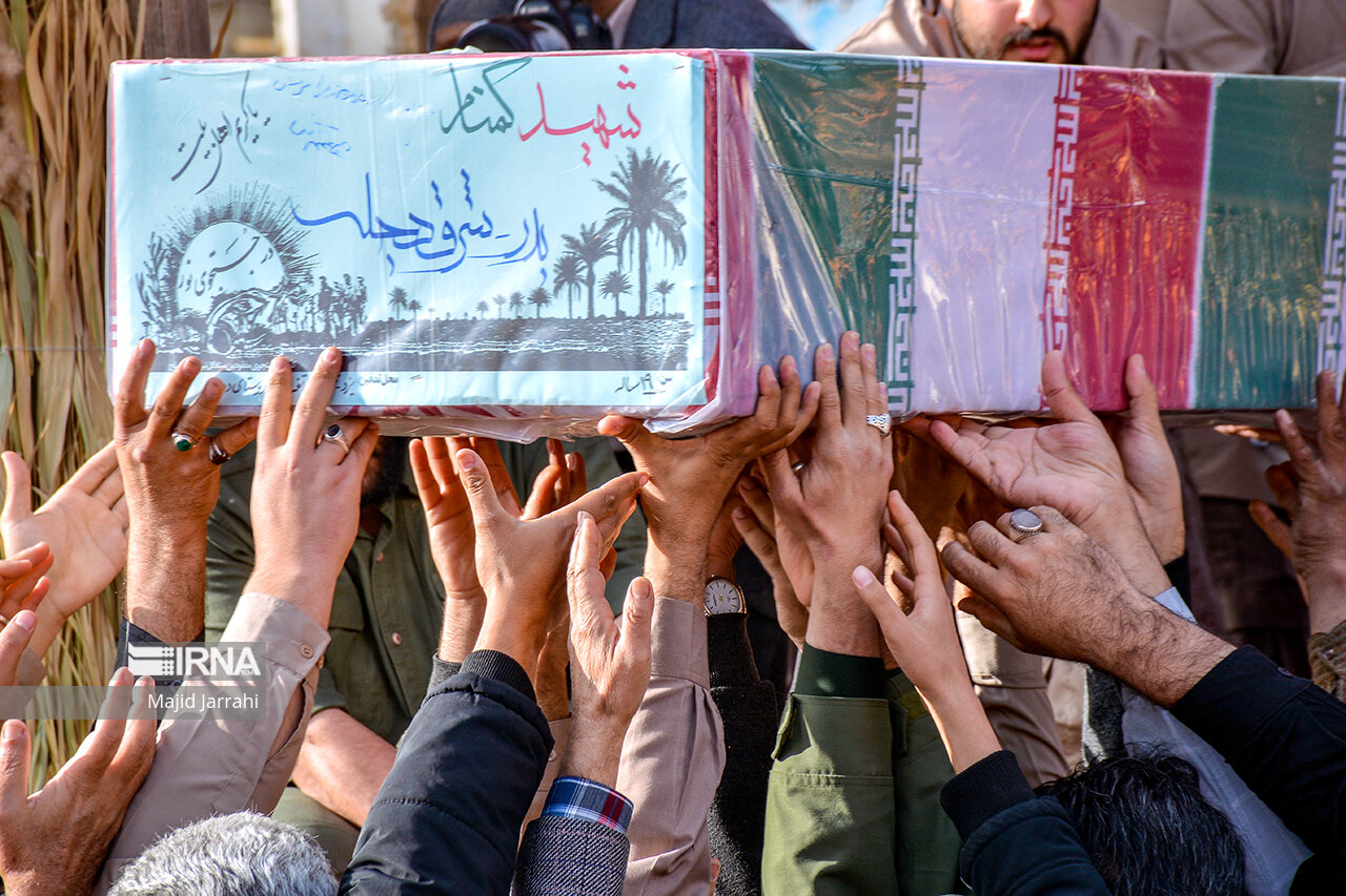 پیکر مطهر یک شهید گمنام دفاع مقدس وارد شهرستان بجستان شد