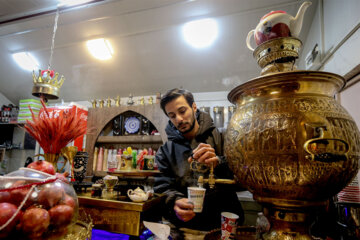 Exposición de la noche de Yalda en Teherán
