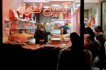 خرید شب یلدا در زنجان