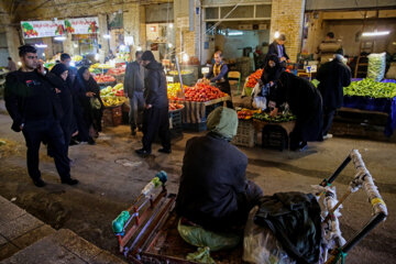 بازار شب یلدا در کرمانشاه