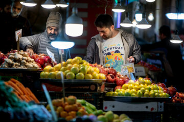 بازار شب یلدا در کرمانشاه