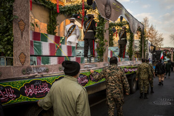 Funeral por 200 de los mártires de la Defensa Sagrada en Teherán
