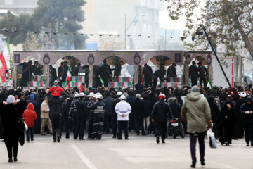 Funeral por 200 de los mártires de la Defensa Sagrada en Teherán
