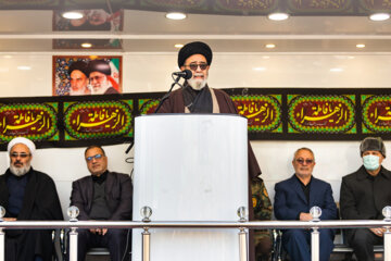 La ceremonia fúnebre por 6 de los mártires de la Defensa Sagrada en Tabriz 
