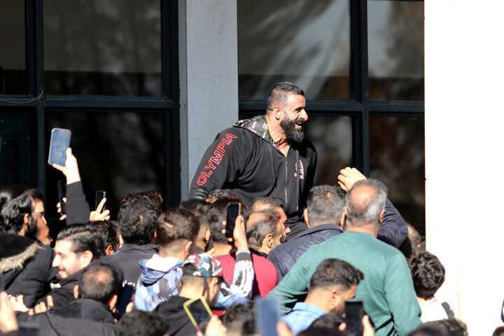 نصیرزاده: هادی چوپان با پول همین مردم به قهرمانی رسیده/ مسترالمپیا اصلا ورزش نیست