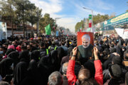 Hacı Kasım Süleymani'nin Şehadetinin 3. Yıl Dönümü Kerman'da Törenle Anılması