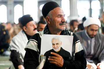  Le troisième anniversaire du martyre du général Soleimani à Shahrekurd 