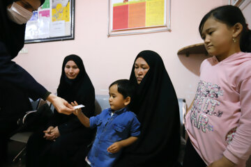 سازمان ملی مهاجرت و بیمه سلامت برای بیمه درمانی اتباع تفاهم‌نامه امضا کردند