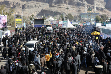 ۱۸ هزار نفر از زائران مزار شهید سلیمانی اسکان یافتند