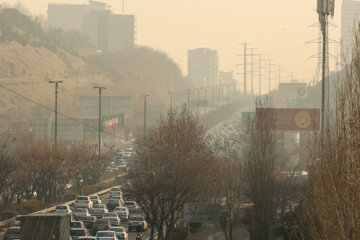 کیفیت هوای پایتخت در شرایط ناسالم