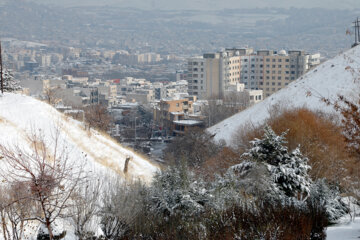 Iran : premières chutes de neige de l’année à Sanandaj