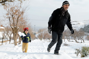 Iran : premières chutes de neige de l’année à Sanandaj