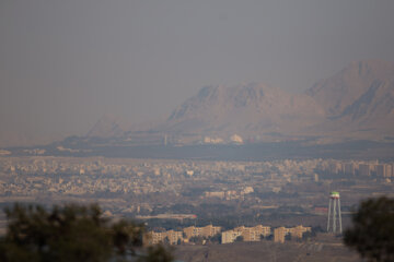 احیای زاینده‌رود و سوخت مناسب راهکارهای رفع آلودگی هوای اصفهان است