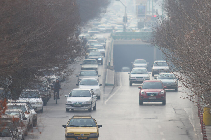 ناوگان حمل و نقل عمومی با همکاری وزارت کشور و خودروسازان نوسازی میشود