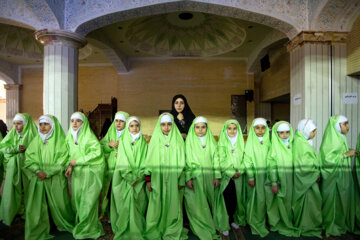 La fiesta de Taklif de niñas en Tabriz
