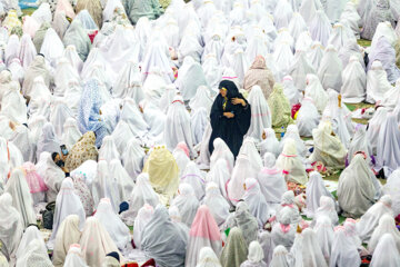 La fiesta de Taklif de niñas en Tabriz
