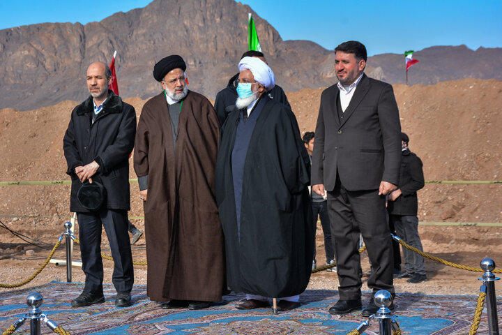 گام بلند دولت برای آبرسانی از خلیج فارس به کام تشنه کویرستان یزد + فیلم