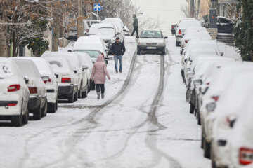 Fuerte nevada en Teherán
