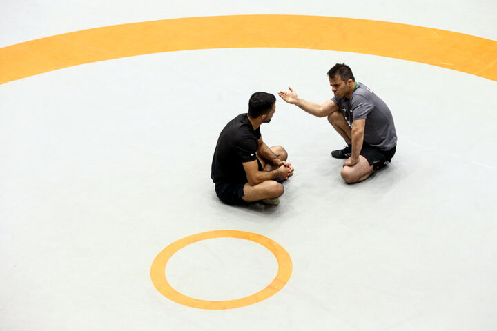 رنگرز: اهل قهر کردن نیستم/ کشتی فرنگی ظرفیت کسب ۴ مدال در پاریس را دارد