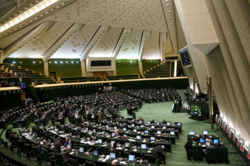 Une commission du Parlement iranien réfléchit à des mesures de représailles pour contrer le Parlement européen