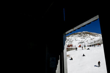 Hiver 2023 : station de ski de Tochal à Téhéran