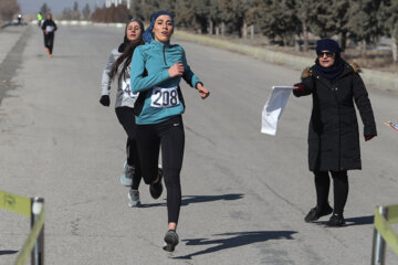 Athlétisme : cross-country parmi les travailleurs en Iran