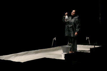 Festival de théâtre Fajr 2023 à Téhéran : sixième jour
