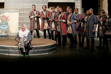 Festival de théâtre Fajr : en image le huitième jour