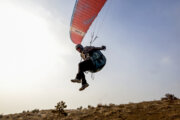 德黑兰高空滑翔伞