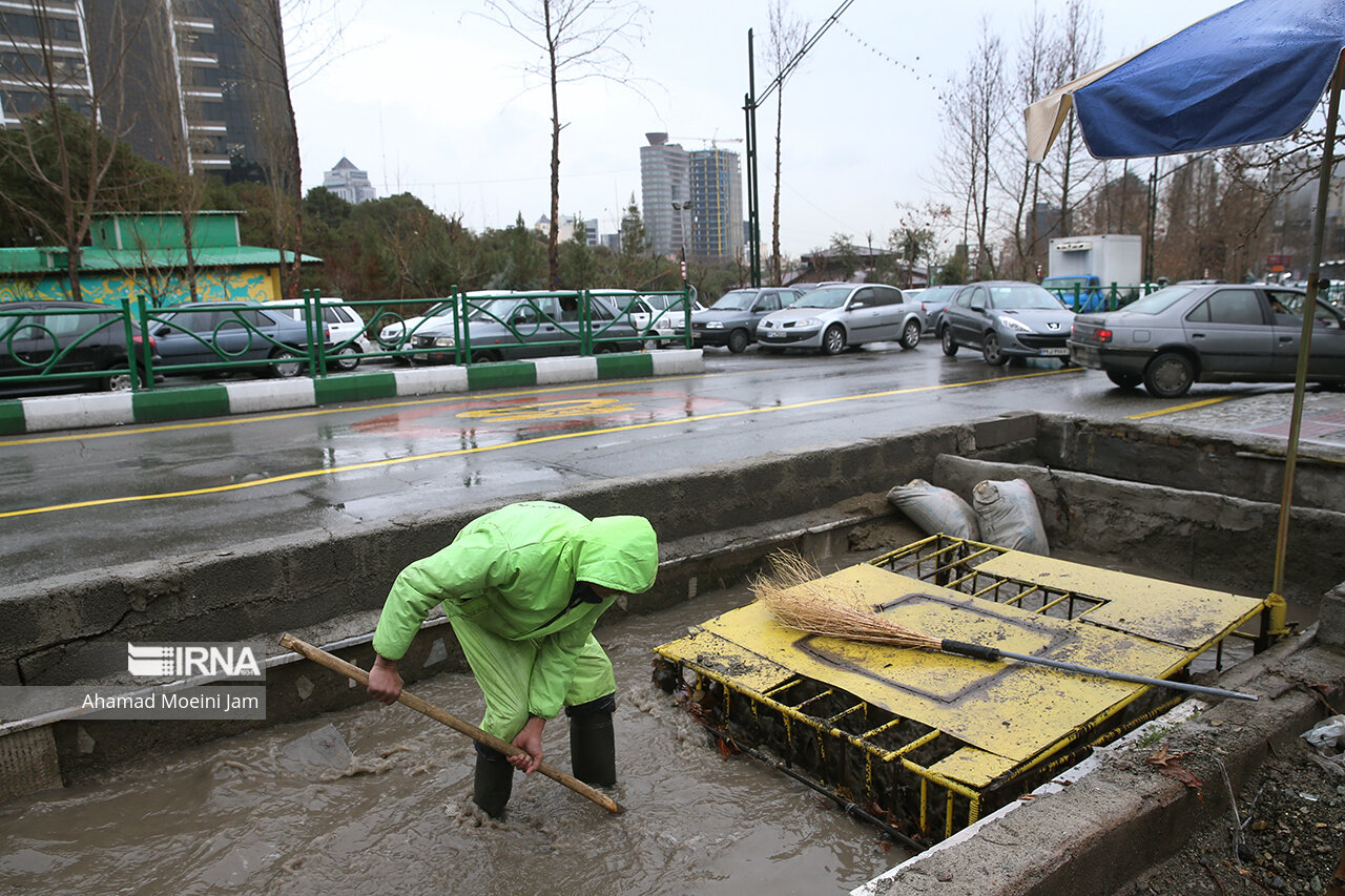 شهرداری قشم برای شرایط ناشی از بارندگی آمادگی دارد
