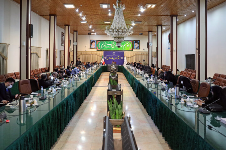 قیمت یک خبرنگار چقدر است؟