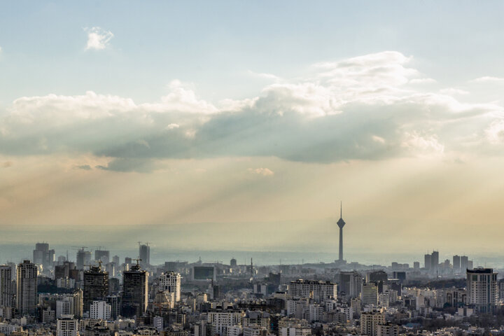 هوای تهران تا سهشنبه آلوده است؛ بارش باران از دوشنبه