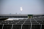 قرارداد احداث نخستین نیروگاه خورشیدی ۱۰۰ مگاواتی صنایع مبادله شد