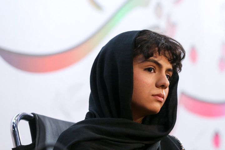 سارا حاتمی: نسبتی با لیلا حاتمی ندارم و با پارتی وارد سینما نشدم