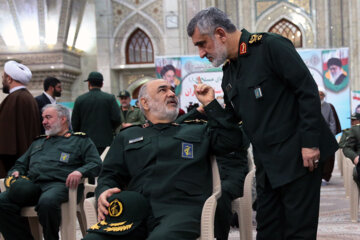 Las Fuerzas Armadas de Irán renuevan su lealtad a los ideales del Imam Jomeini