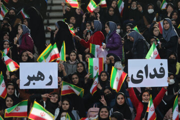 Celebración de las Hijas de la Revolución en Mashhad
