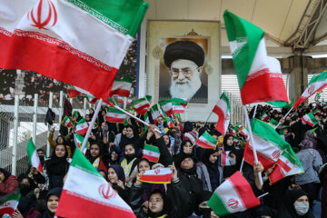 Celebración de las Hijas de la Revolución en Mashhad
