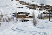 برف و کولاک راه ۵۰ روستای چالدران را مسدود کرد