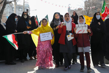 راهپیمایی چهل و چهارمین بهار انقلاب- شهر کرد