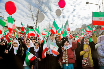 راهپیمایی چهل و چهارمین بهار انقلاب - سنندج