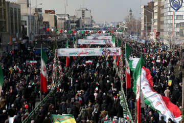 راهپیمایی چهل و چهارمین بهار انقلاب در تهران