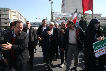 «سیدحمید سجادی » وزیر ورزش و جوانان در راهپیمایی چهل و چهارمین بهار پیروزی انقلاب اسلامی ایران 