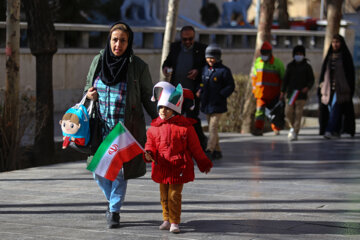 Les Iraniens célèbrent le 44e anniversaire de la révolution islamique