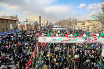 راهپیمایی چهل و چهارمین بهار انقلاب در تهران