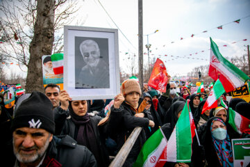 راهپیمایی چهل و چهارمین بهار انقلاب- کرج